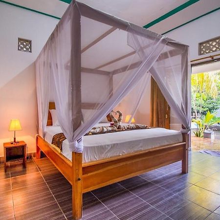 Balengku Homestay Gili Air Luaran gambar