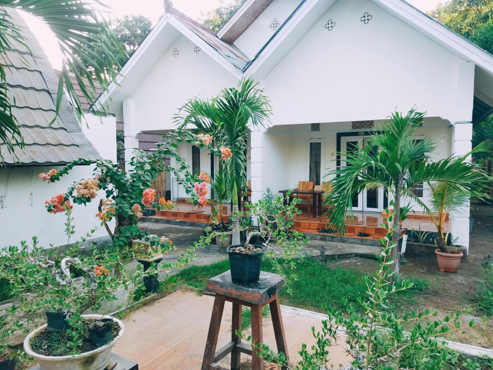 Balengku Homestay Gili Air Luaran gambar
